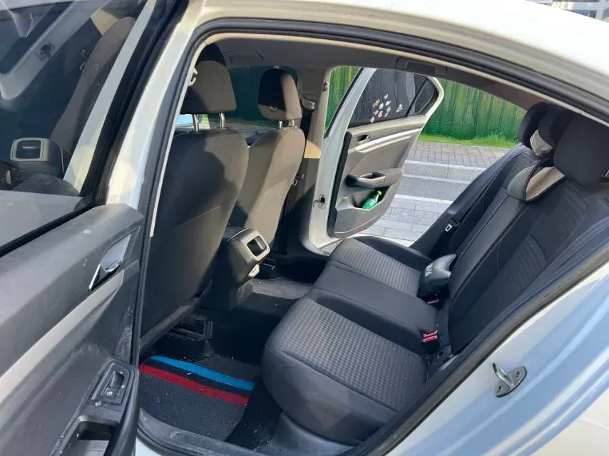 2021 Volkswagen Bora 1.5L 113HP L4 6AT,autocango,china used car exporter,china ev exporter,chinese used car exporter,chinese used ev exporter