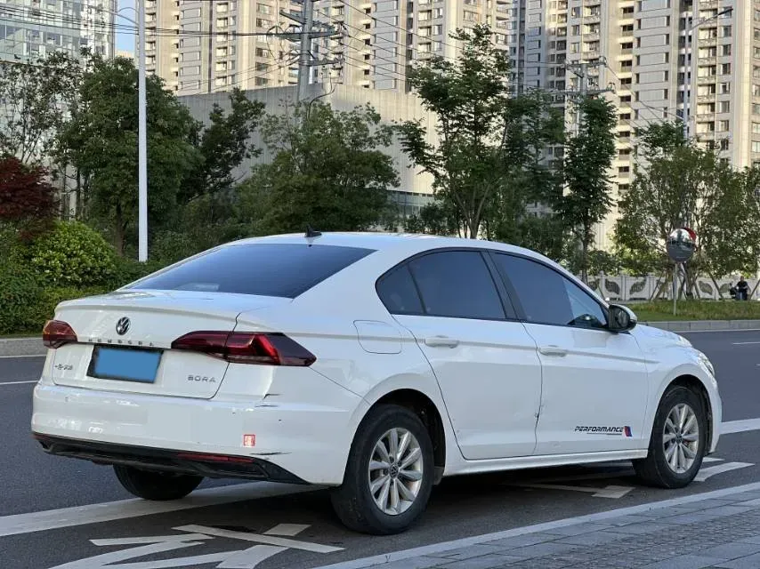 2021 Volkswagen Bora 1.5L 113HP L4 6AT,autocango,china used car exporter,china ev exporter,chinese used car exporter,chinese used ev exporter