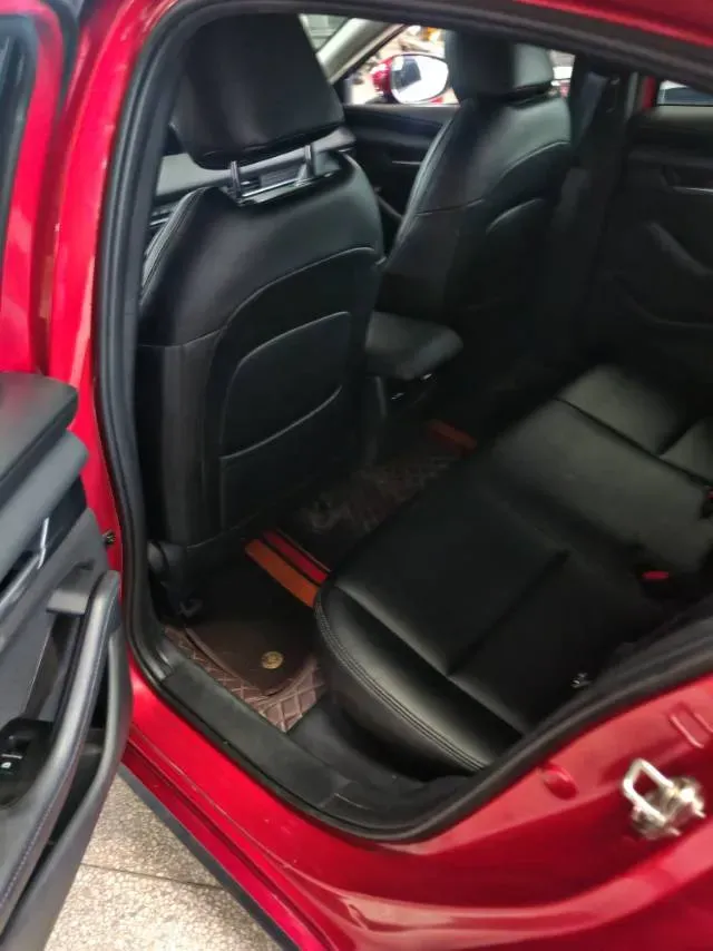 2022 Mazda 3 Axela 2.0L 158HP L4 6AT,autocango,china used car exporter,china ev exporter,chinese used car exporter,chinese used ev exporter