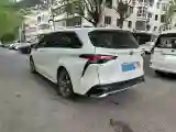 2024 Toyota Granvia 2.5L 189HP L4 E-CVT Hybrid