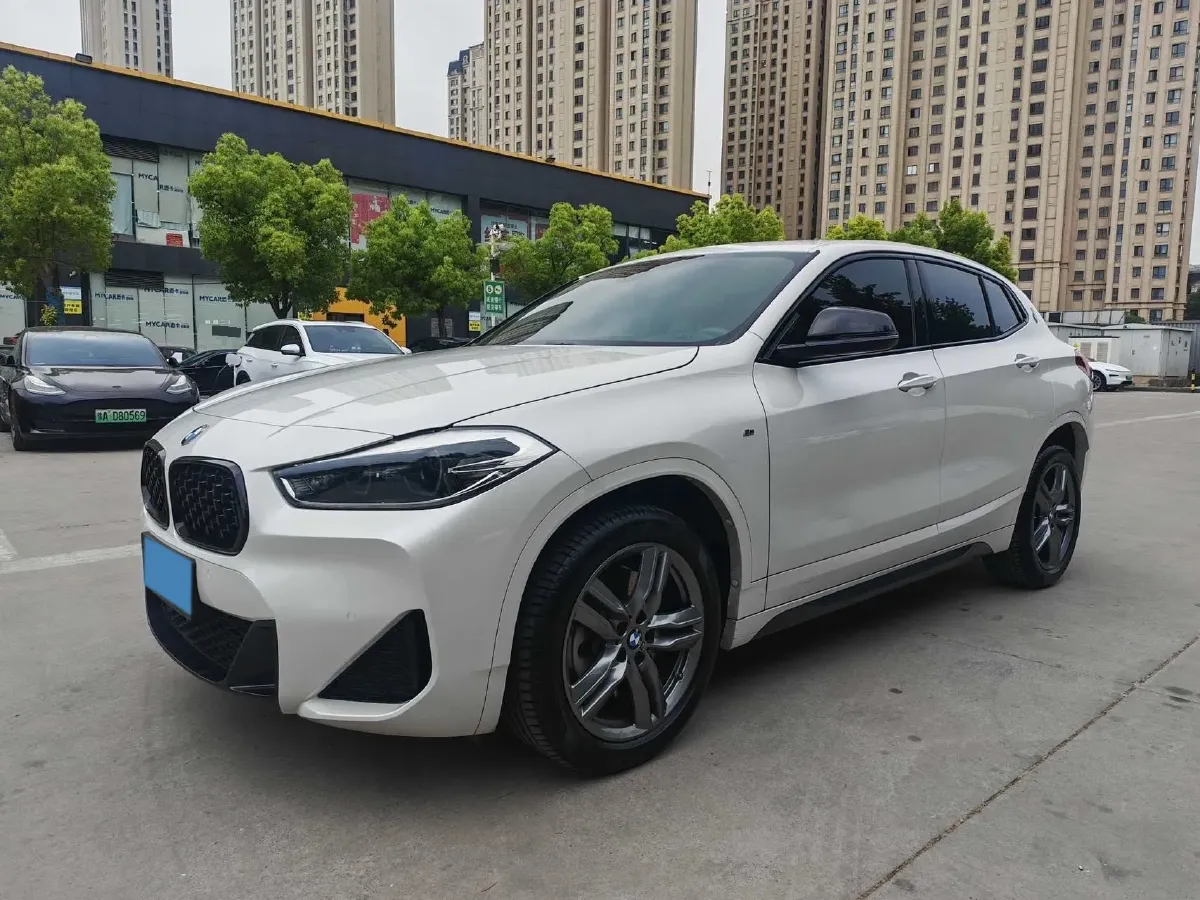 2023 BMW X2 2.0T 178HP L4 7DCT,autocango,china used car exporter,china ev exporter,chinese used car exporter,chinese used ev exporter