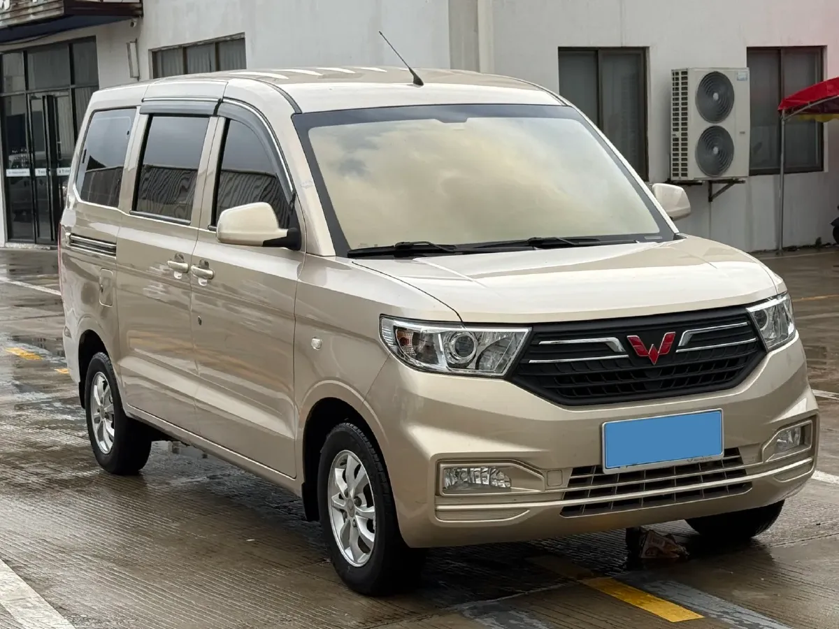 2022 JinBei Little Sea Lion X30 1.5L 102HP L4 5MT,autocango,china used car exporter,china ev exporter,chinese used car exporter,chinese used ev exporter