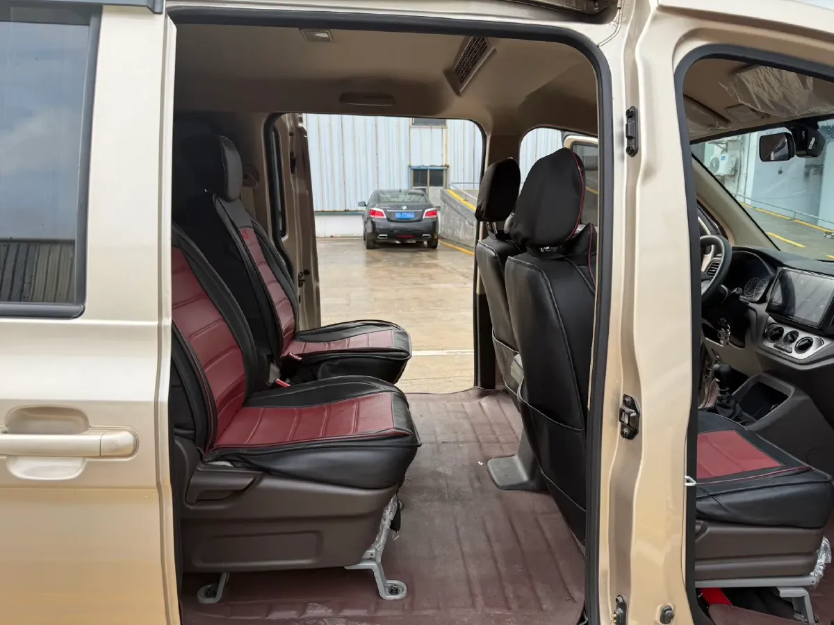 2022 JinBei Little Sea Lion X30 1.5L 102HP L4 5MT,autocango,china used car exporter,china ev exporter,chinese used car exporter,chinese used ev exporter
