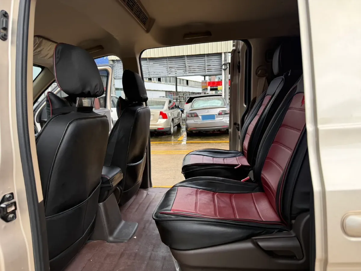 2022 JinBei Little Sea Lion X30 1.5L 102HP L4 5MT,autocango,china used car exporter,china ev exporter,chinese used car exporter,chinese used ev exporter