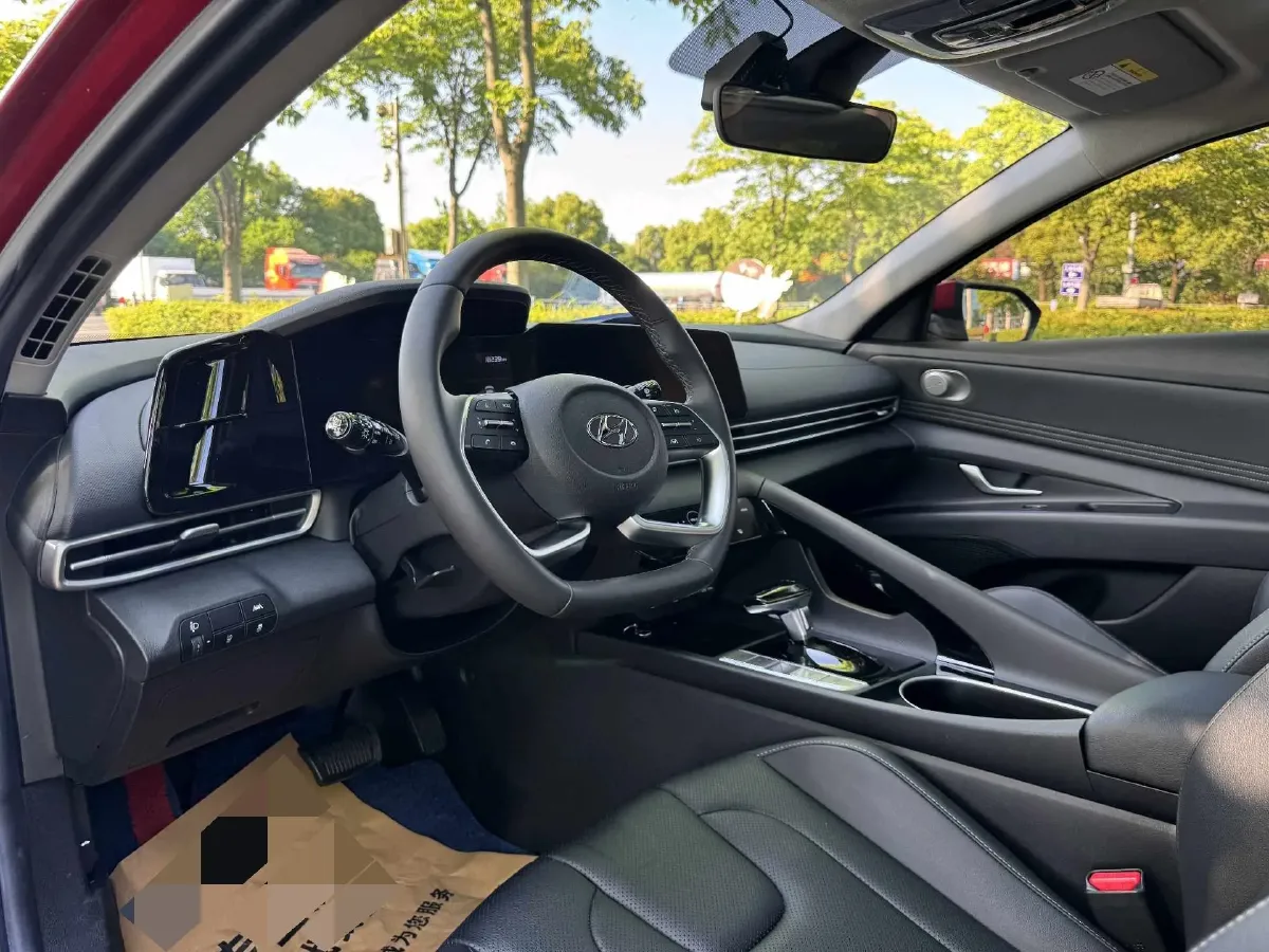 2021 Hyundai Elantra 1.5L 115HP L4 CVT,autocango,china used car exporter,china ev exporter,chinese used car exporter,chinese used ev exporter