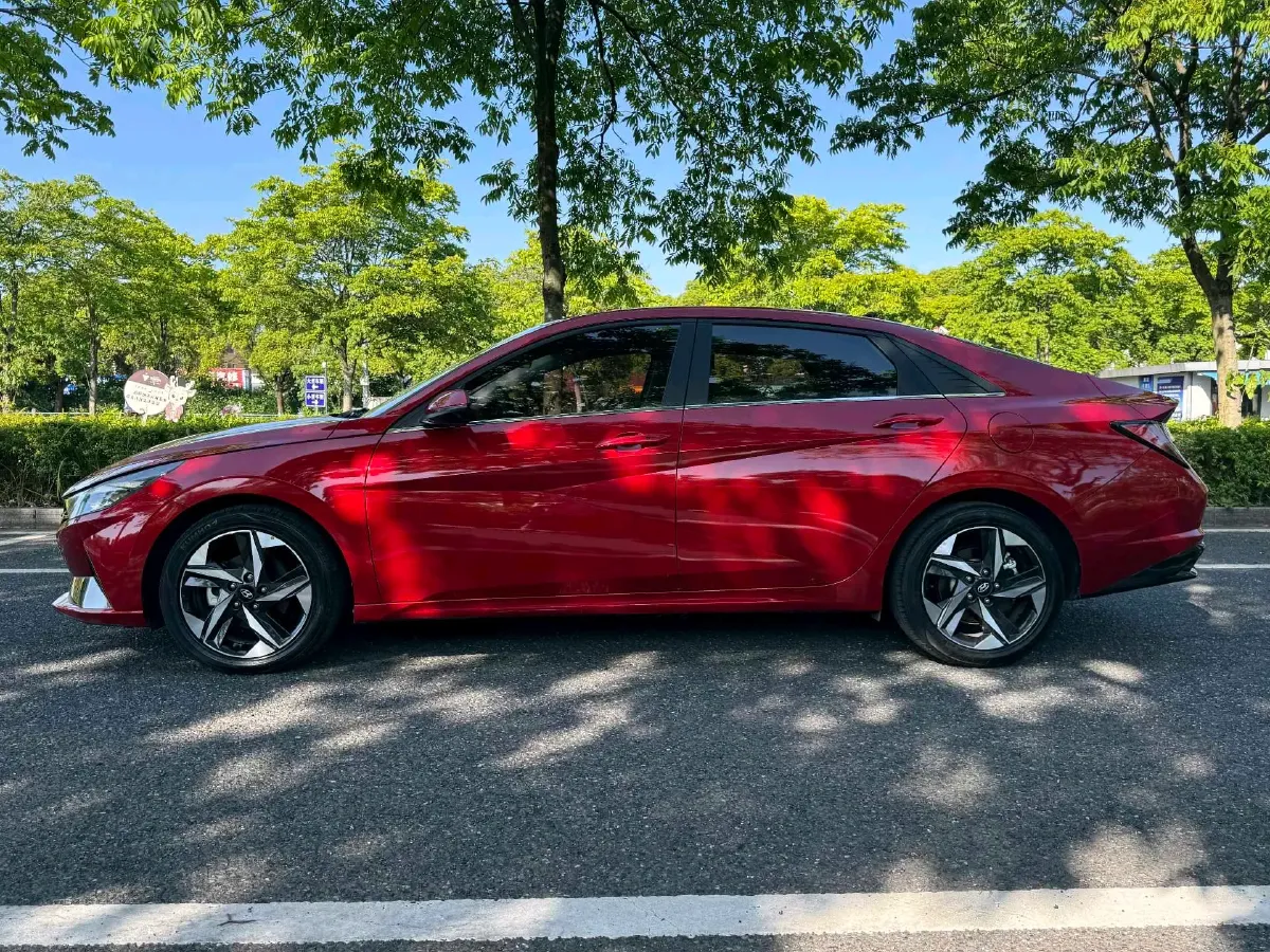 2021 Hyundai Elantra 1.5L 115HP L4 CVT,autocango,china used car exporter,china ev exporter,chinese used car exporter,chinese used ev exporter