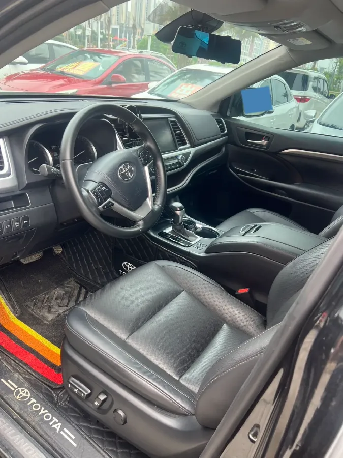 2021 Toyota Highlander 2.0T 220HP L4 6AT,autocango,china used car exporter,china ev exporter,chinese used car exporter,chinese used ev exporter
