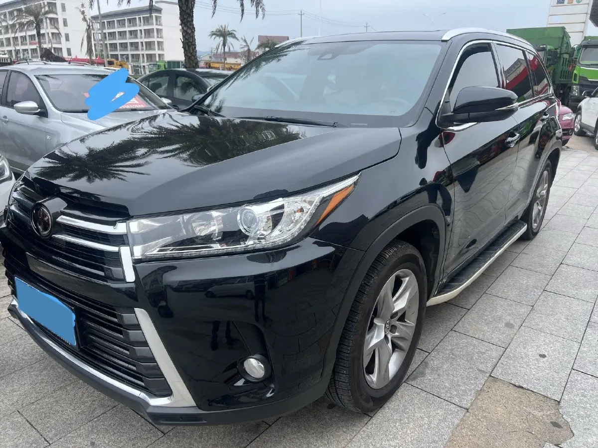 2021 Toyota Highlander 2.0T 220HP L4 6AT,autocango,china used car exporter,china ev exporter,chinese used car exporter,chinese used ev exporter
