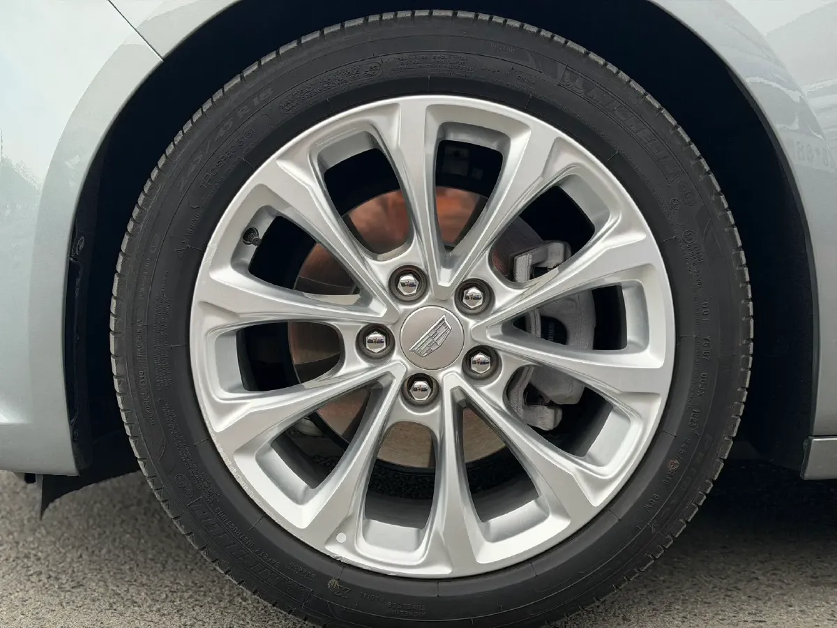 2023 Cadillac CT5 2.0T 237HP L4 10AT,autocango,china used car exporter,china ev exporter,chinese used car exporter,chinese used ev exporter