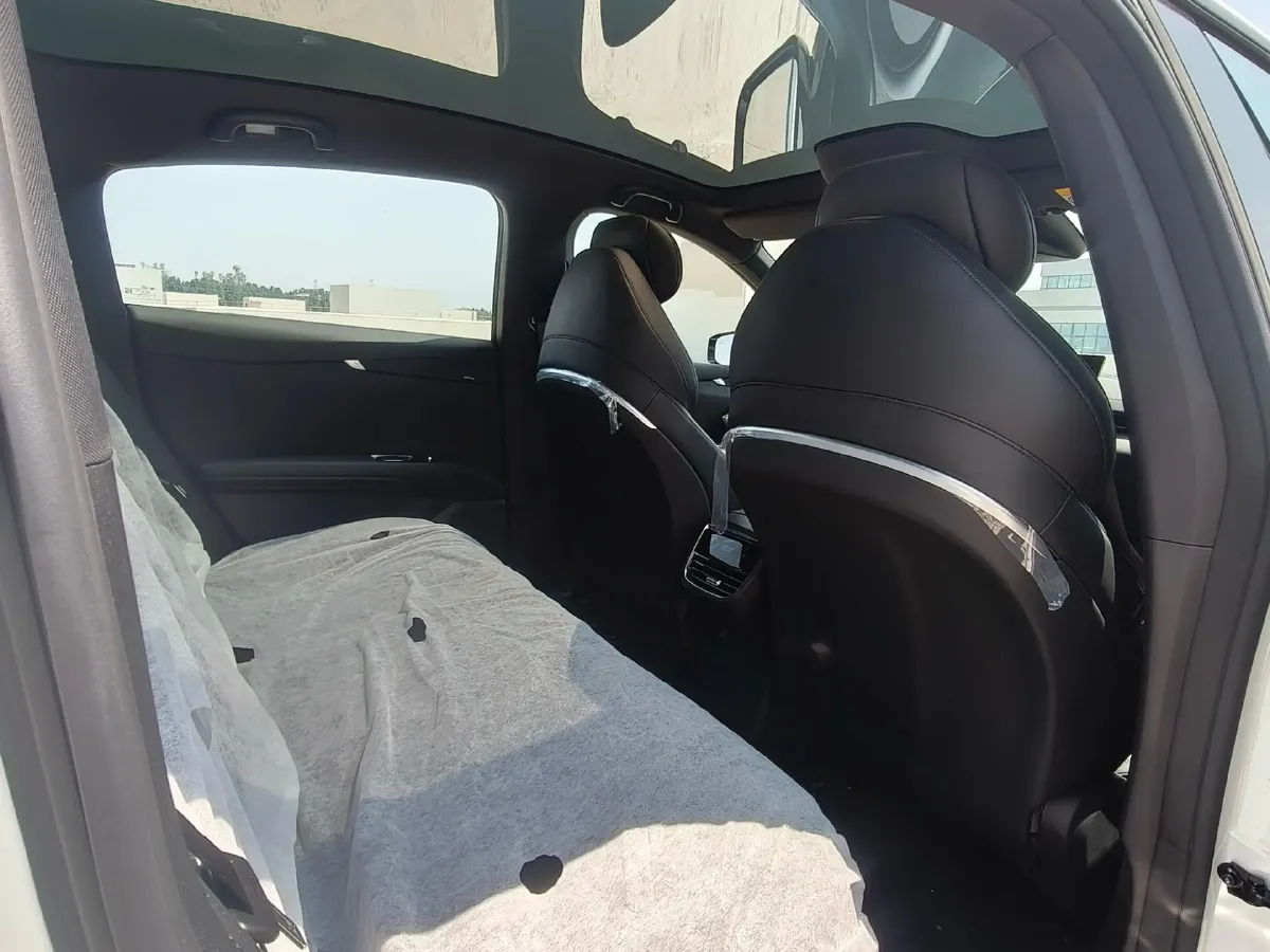 2024 Deepal L07 1.5L 98HP L4 REEV 28.39KWH,autocango,china used car exporter,china ev exporter,chinese used car exporter,chinese used ev exporter
