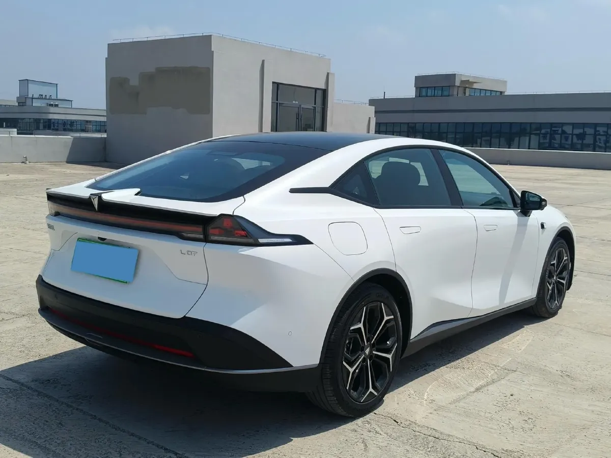 2024 Deepal L07 1.5L 98HP L4 REEV 28.39KWH,autocango,china used car exporter,china ev exporter,chinese used car exporter,chinese used ev exporter