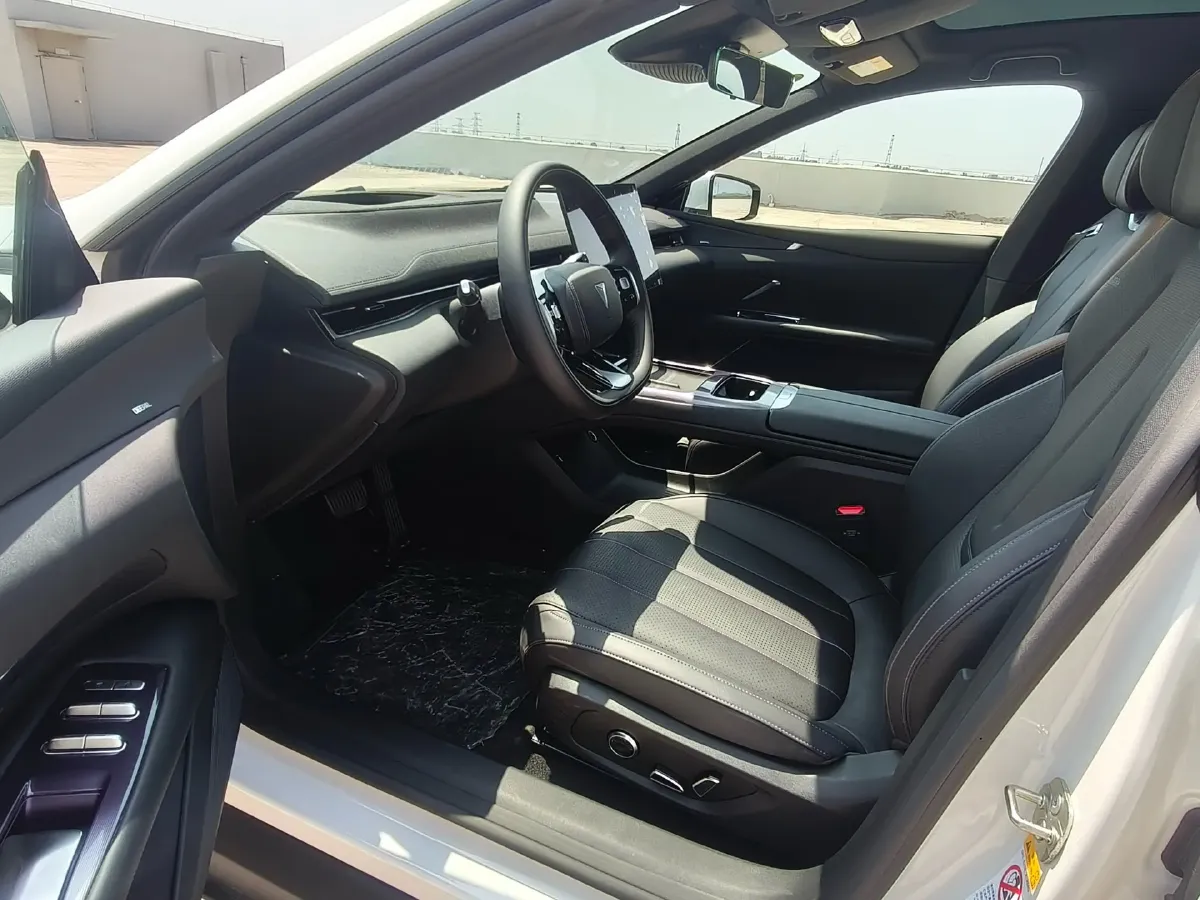 2024 Deepal L07 1.5L 98HP L4 REEV 28.39KWH,autocango,china used car exporter,china ev exporter,chinese used car exporter,chinese used ev exporter