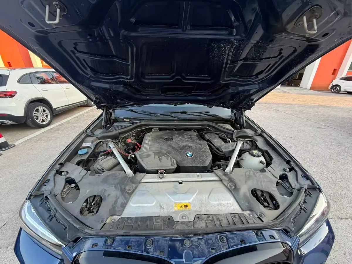 2022 BMW X3 2.0T 184HP L4 8AT,autocango,china used car exporter,china ev exporter,chinese used car exporter,chinese used ev exporter