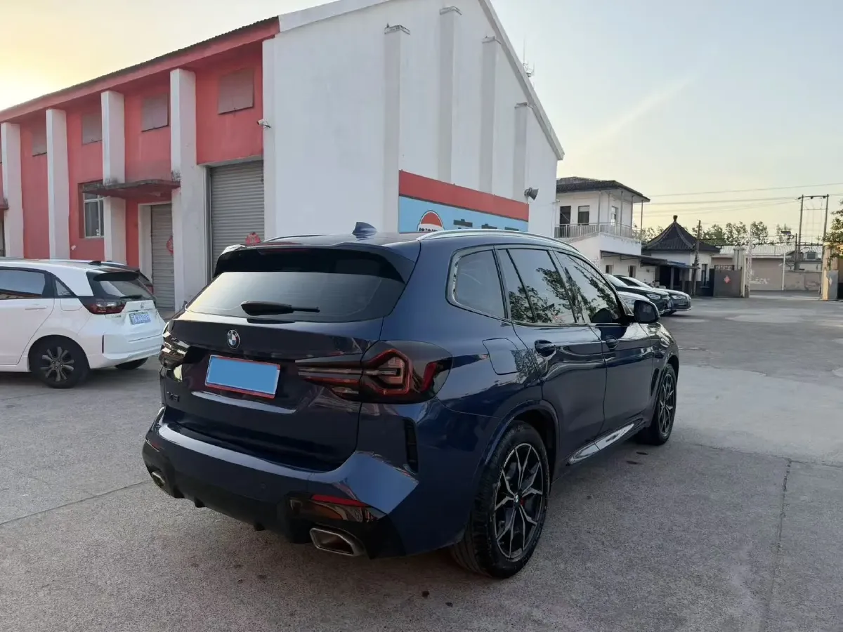 2022 BMW X3 2.0T 184HP L4 8AT,autocango,china used car exporter,china ev exporter,chinese used car exporter,chinese used ev exporter