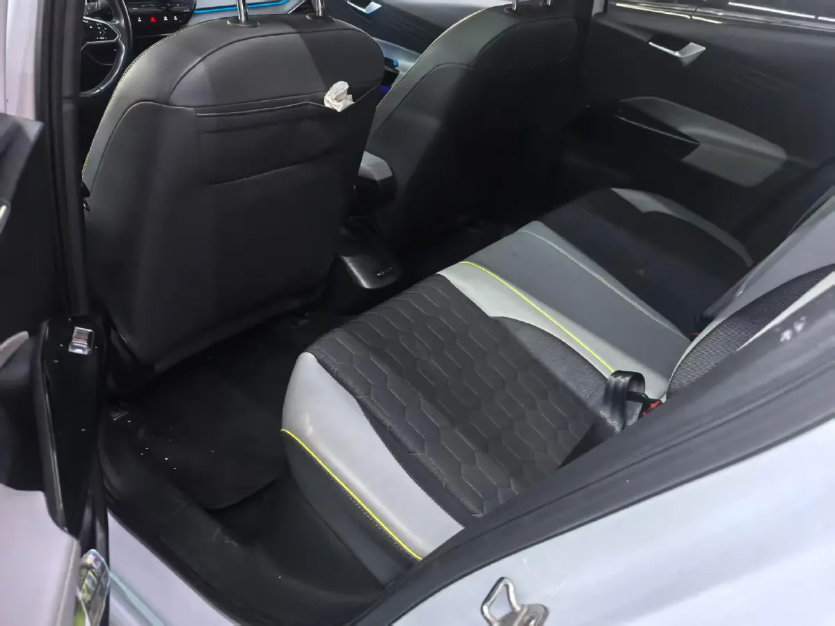 2021 Volkswagen ID.3 BEV 57.3KWH,autocango,china used car exporter,china ev exporter,chinese used car exporter,chinese used ev exporter