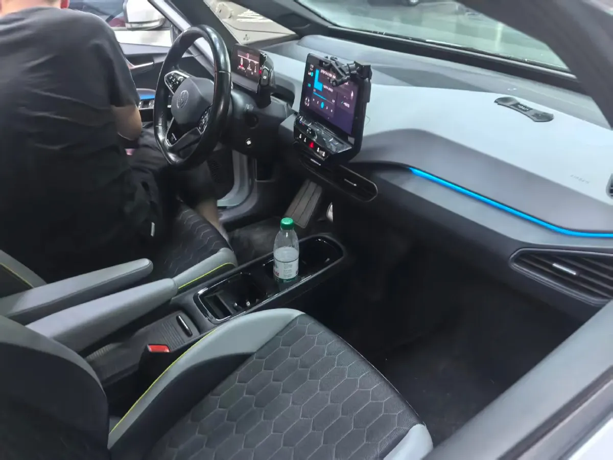 2021 Volkswagen ID.3 BEV 57.3KWH,autocango,china used car exporter,china ev exporter,chinese used car exporter,chinese used ev exporter