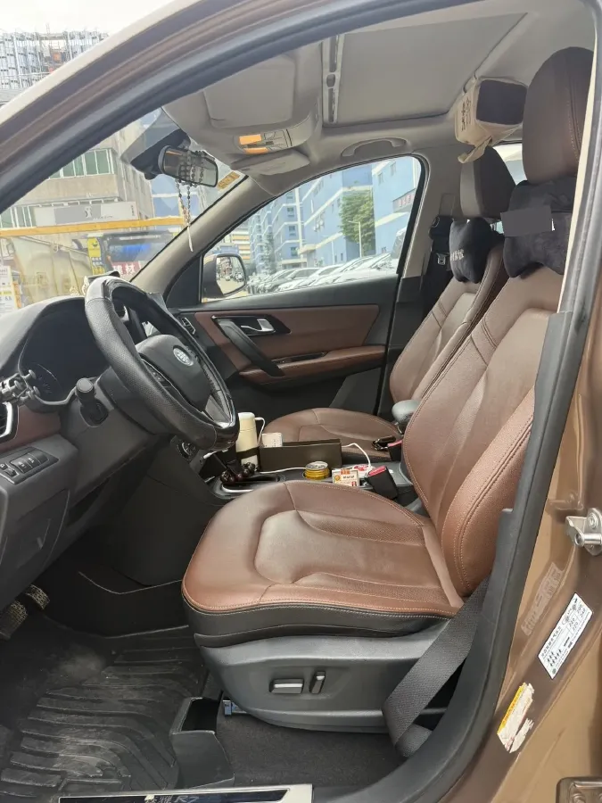 2018 FAW Senia R7 1.6L 116HP L4 6AT,autocango,china used car exporter,china ev exporter,chinese used car exporter,chinese used ev exporter