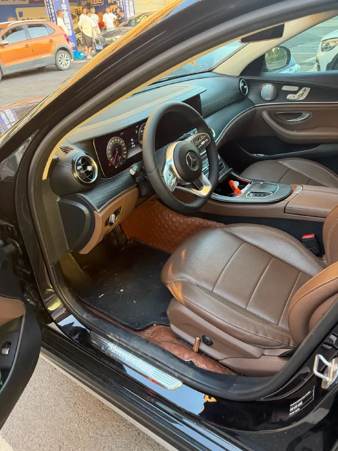 2020 Mercedes-Benz E Class 2.0T 258HP L4 9AT,autocango,china used car exporter,china ev exporter,chinese used car exporter,chinese used ev exporter