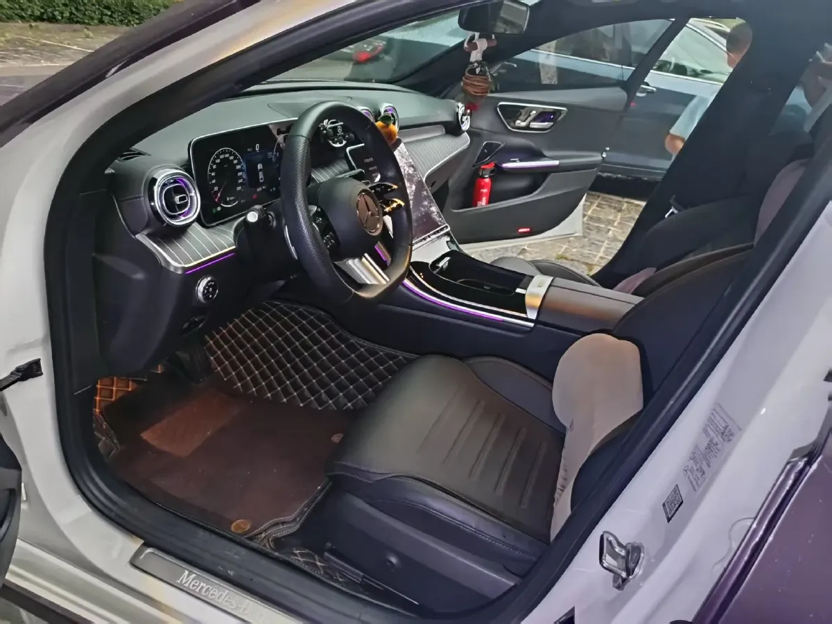 2023 Mercedes-Benz C Class 1.5T 204HP L4 9AT,autocango,china used car exporter,china ev exporter,chinese used car exporter,chinese used ev exporter