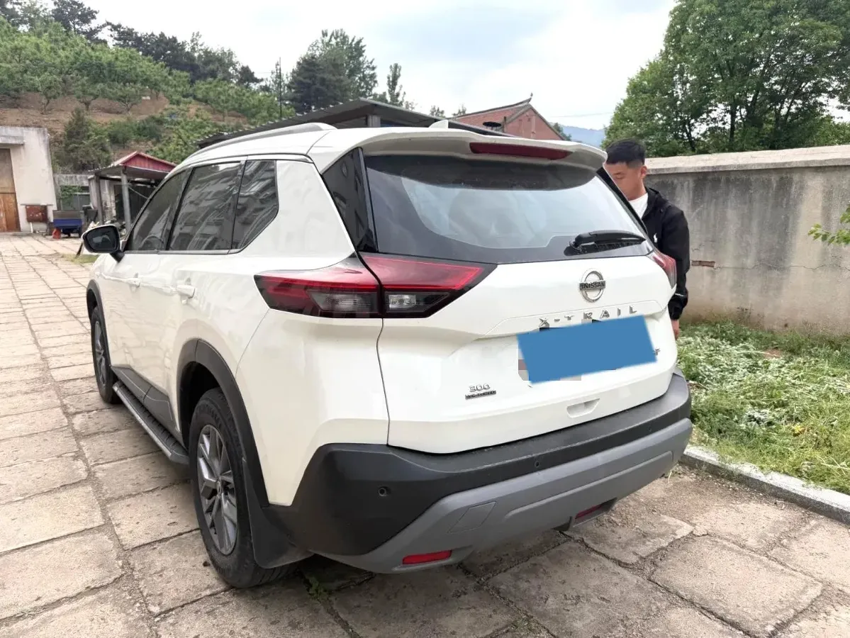 2021 Nissan X-Trail 1.5T 204HP L3 CVT,autocango,china used car exporter,china ev exporter,chinese used car exporter,chinese used ev exporter