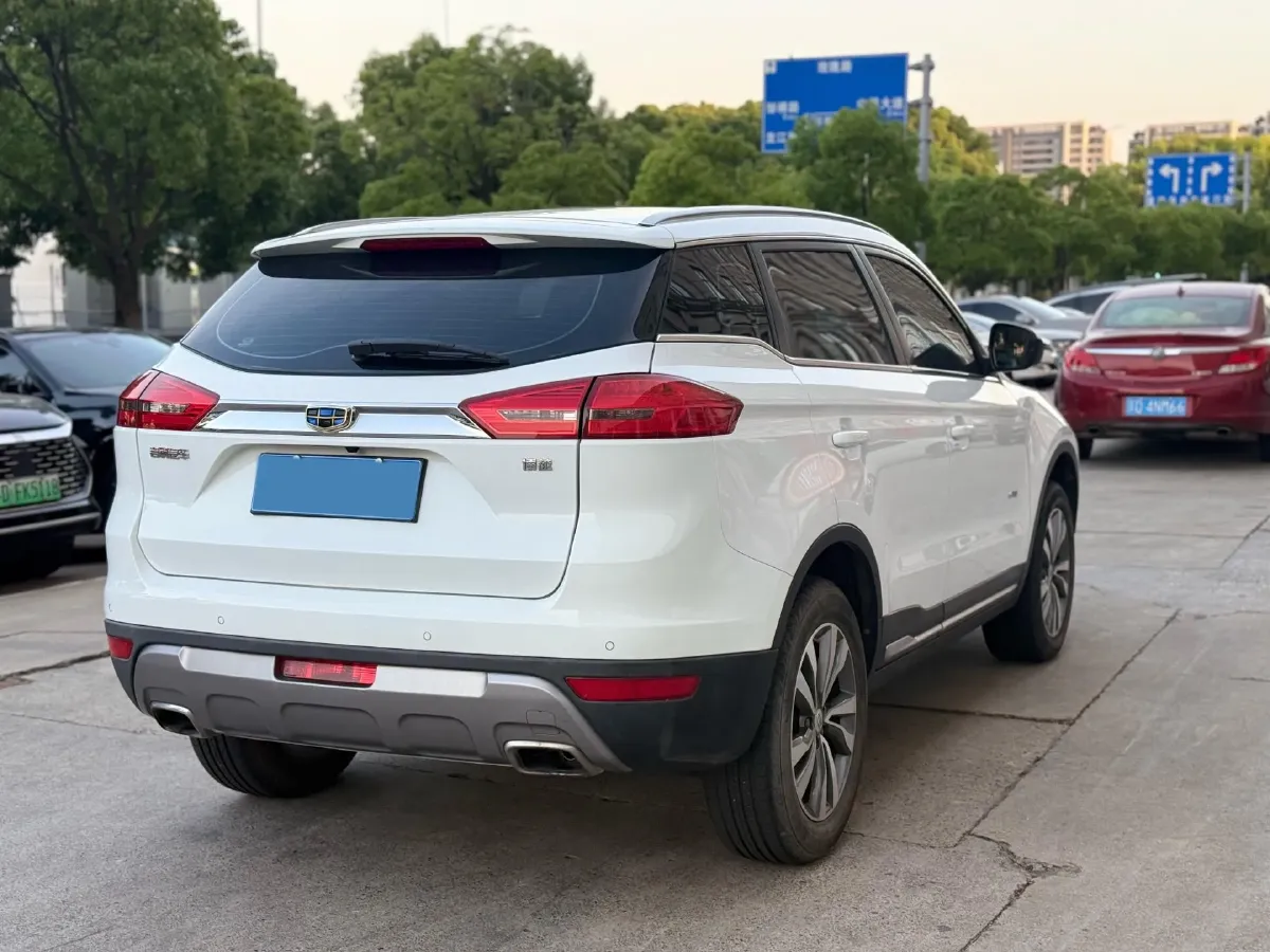 2016 Geely Azkarra 1.8T 163HP L4 6MT,autocango,china used car exporter,china ev exporter,chinese used car exporter,chinese used ev exporter