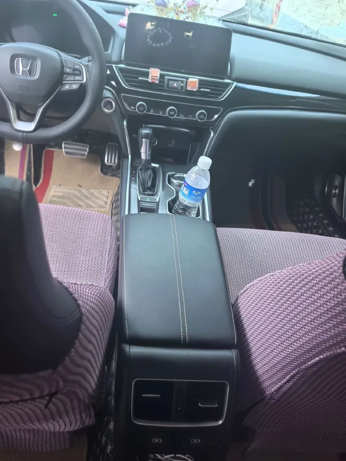 2022 Honda Accord 1.5T 194HP L4 CVT,autocango,china used car exporter,china ev exporter,chinese used car exporter,chinese used ev exporter