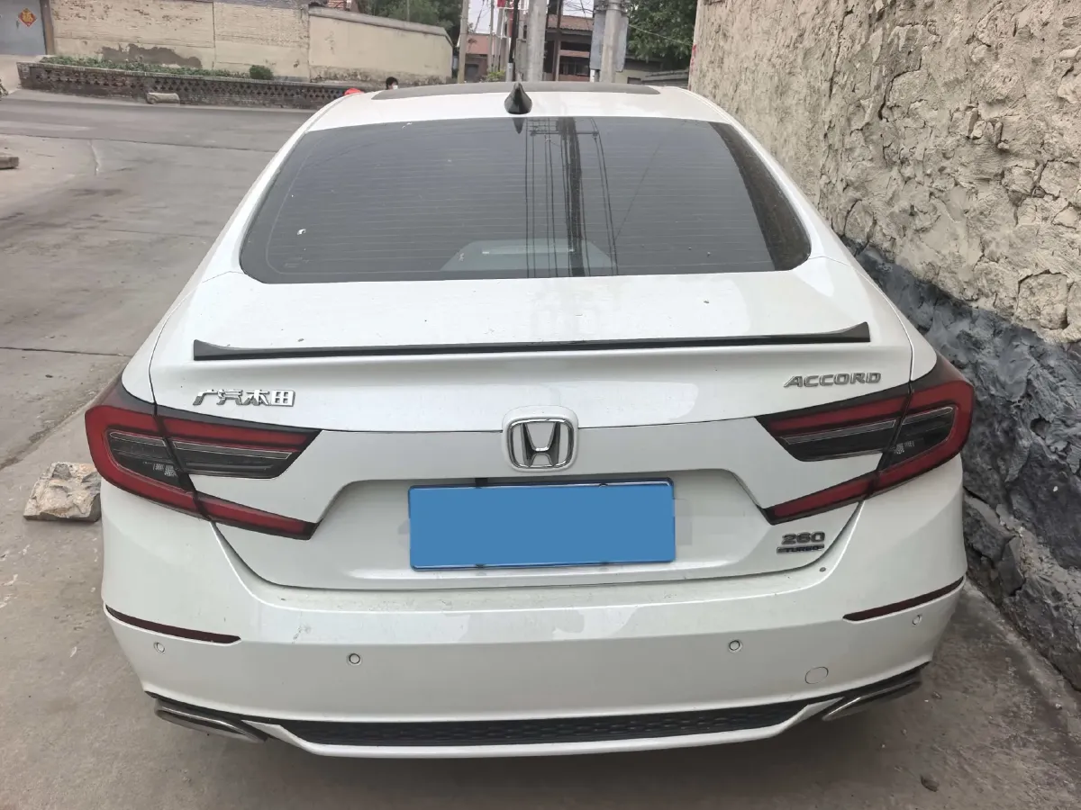2022 Honda Accord 1.5T 194HP L4 CVT,autocango,china used car exporter,china ev exporter,chinese used car exporter,chinese used ev exporter