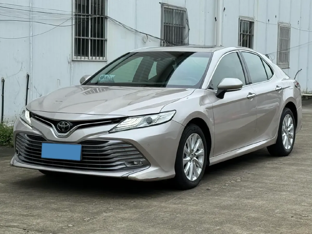 2019 Toyota Camry 2.0L 178HP L4 CVT,autocango,china used car exporter,china ev exporter,chinese used car exporter,chinese used ev exporter