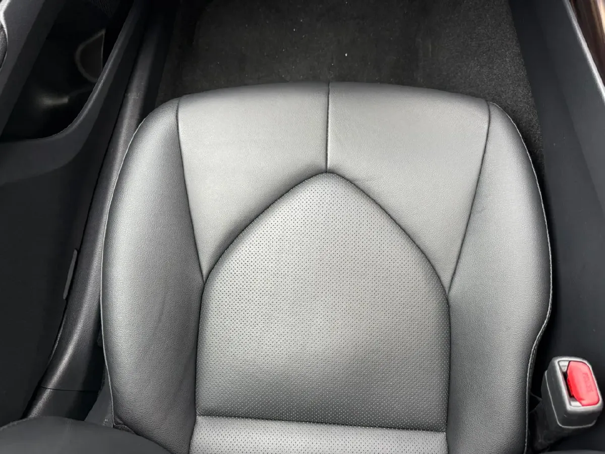 2019 Toyota Camry 2.0L 178HP L4 CVT,autocango,china used car exporter,china ev exporter,chinese used car exporter,chinese used ev exporter