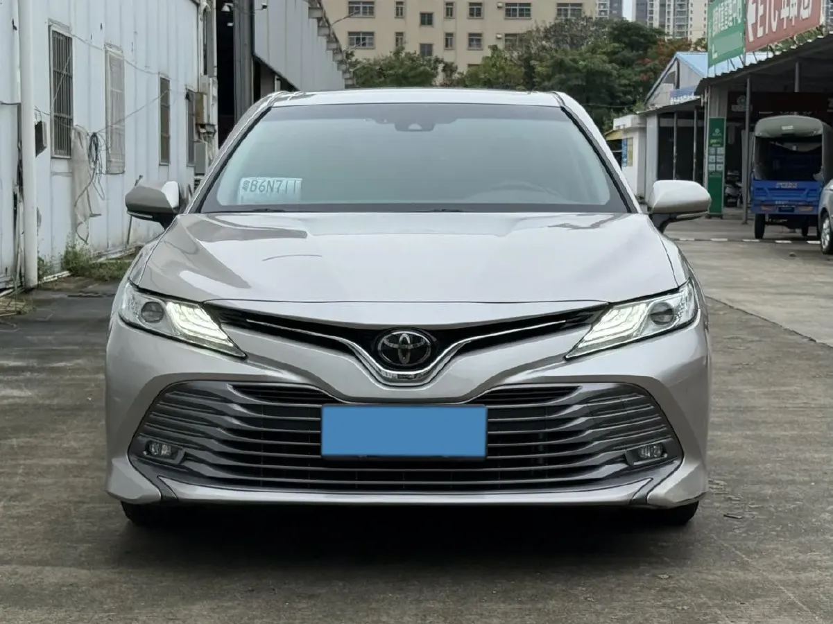 2019 Toyota Camry 2.0L 178HP L4 CVT,autocango,china used car exporter,china ev exporter,chinese used car exporter,chinese used ev exporter