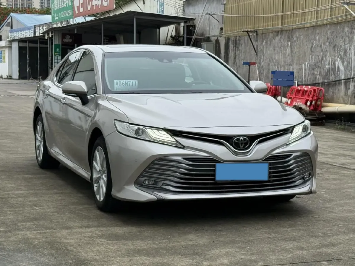 2019 Toyota Camry 2.0L 178HP L4 CVT,autocango,china used car exporter,china ev exporter,chinese used car exporter,chinese used ev exporter