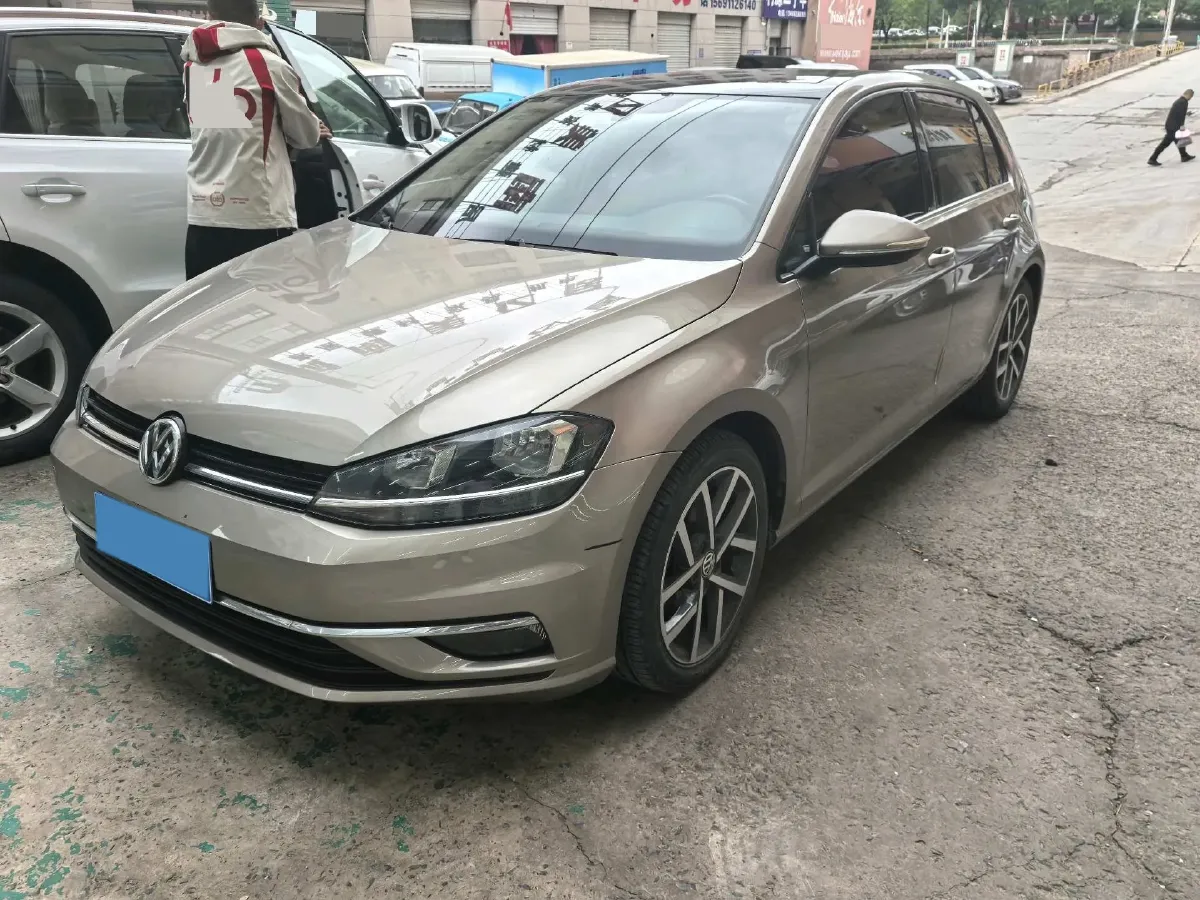 2019 Volkswagen Golf 1.4T 150HP L4 7DCT,autocango,china used car exporter,china ev exporter,chinese used car exporter,chinese used ev exporter