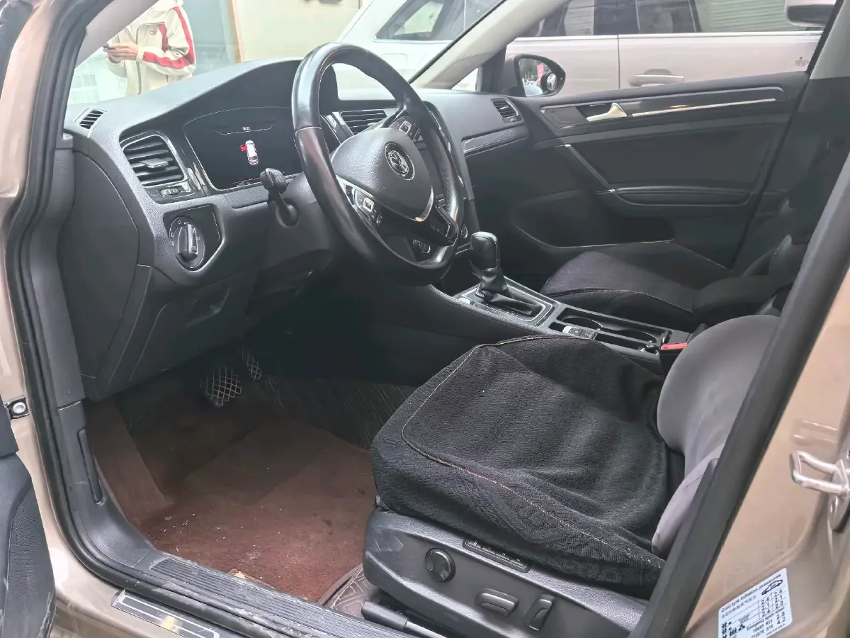 2019 Volkswagen Golf 1.4T 150HP L4 7DCT,autocango,china used car exporter,china ev exporter,chinese used car exporter,chinese used ev exporter