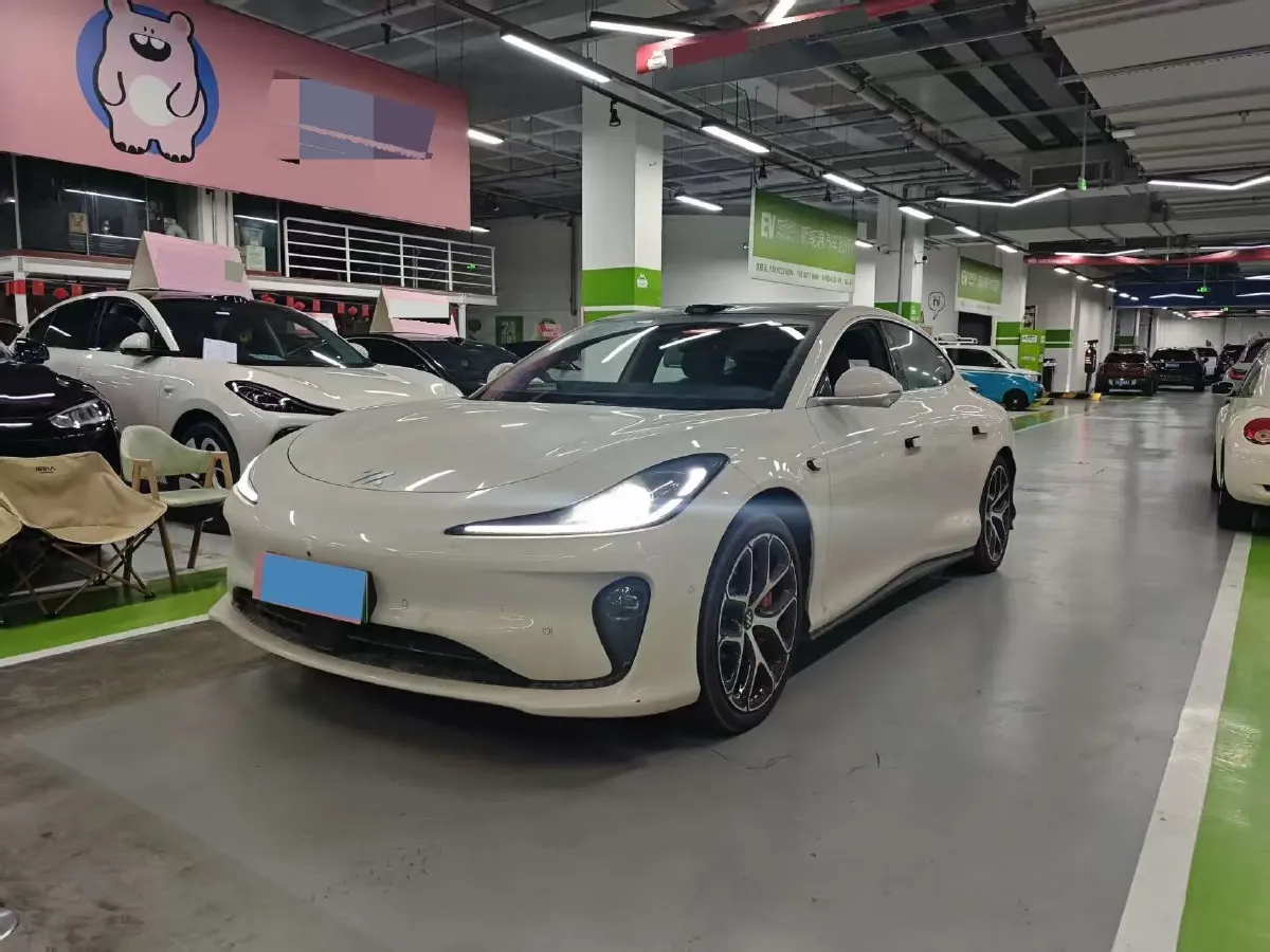 2025 IM L6 BEV,autocango,china used car exporter,china ev exporter,chinese used car exporter,chinese used ev exporter