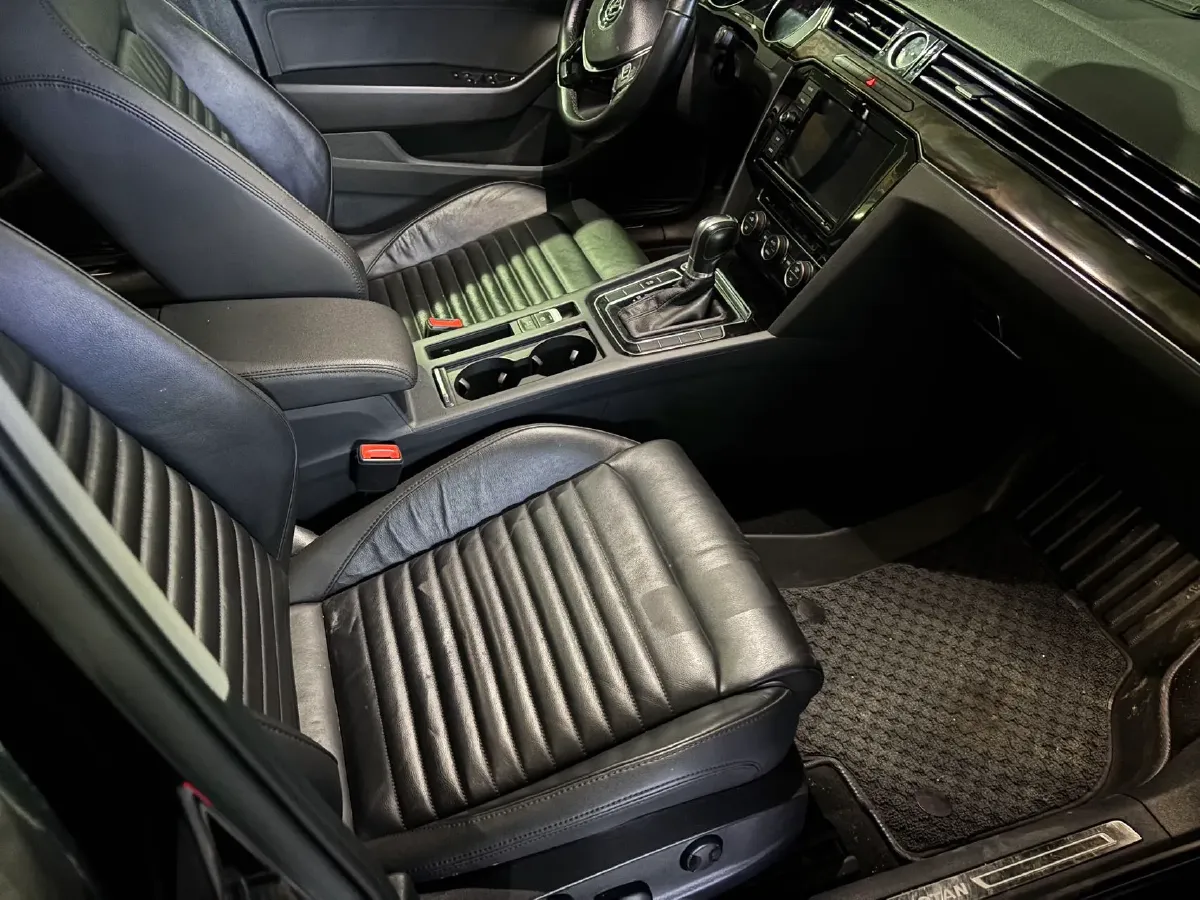 2019 Chevrolet Malibu XL 2.0T 241HP L4 9AT,autocango,china used car exporter,china ev exporter,chinese used car exporter,chinese used ev exporter