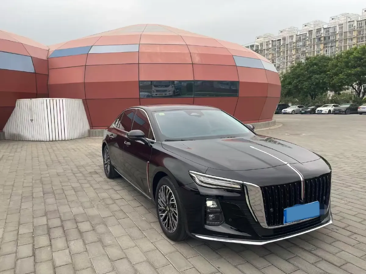 2023 HongQi H5 1.8T 197HP L4 8AT,autocango,china used car exporter,china ev exporter,chinese used car exporter,chinese used ev exporter