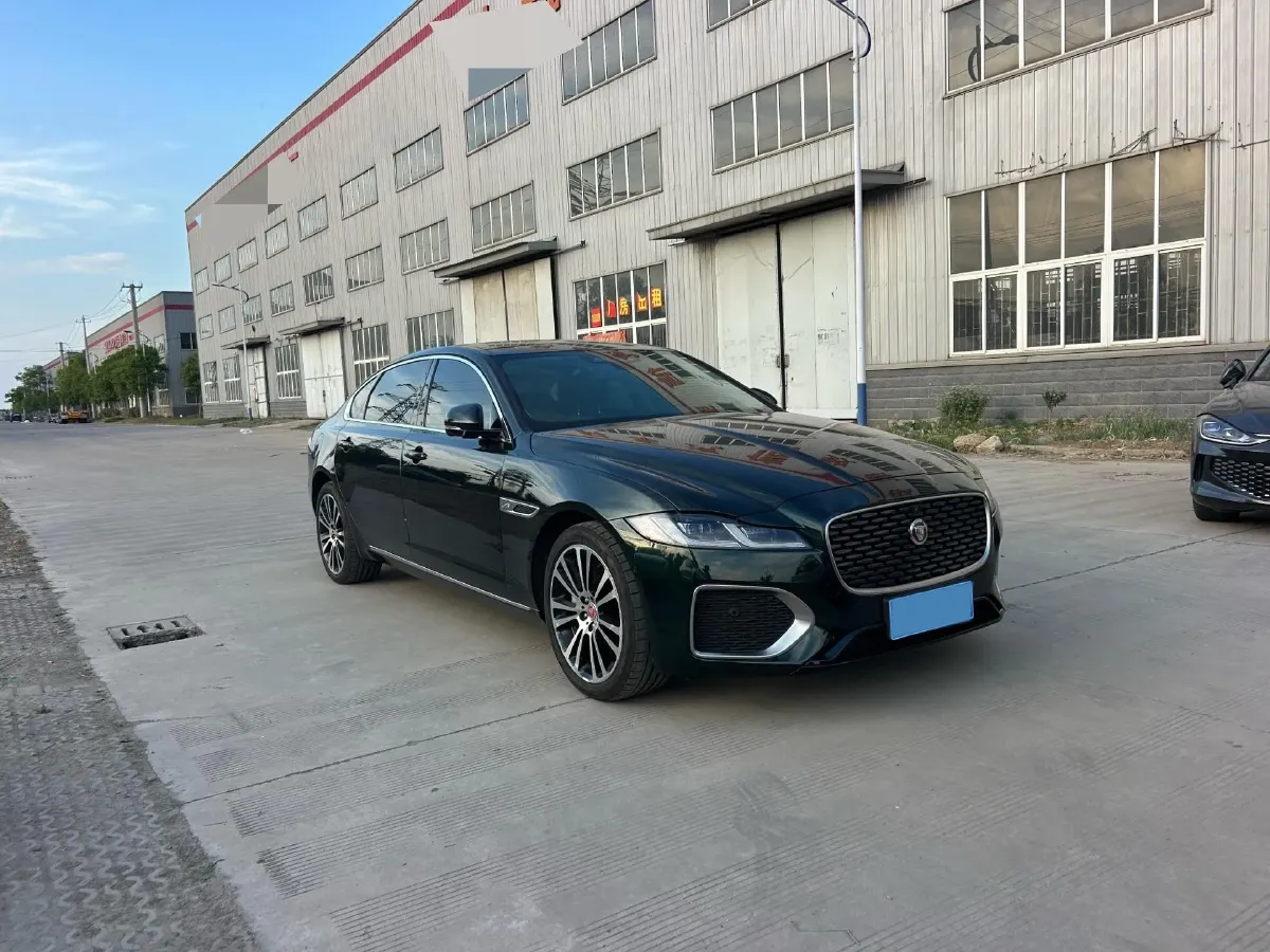 2025 Jaguar XFL 2.0T 250HP L4 8AT,autocango,china used car exporter,china ev exporter,chinese used car exporter,chinese used ev exporter