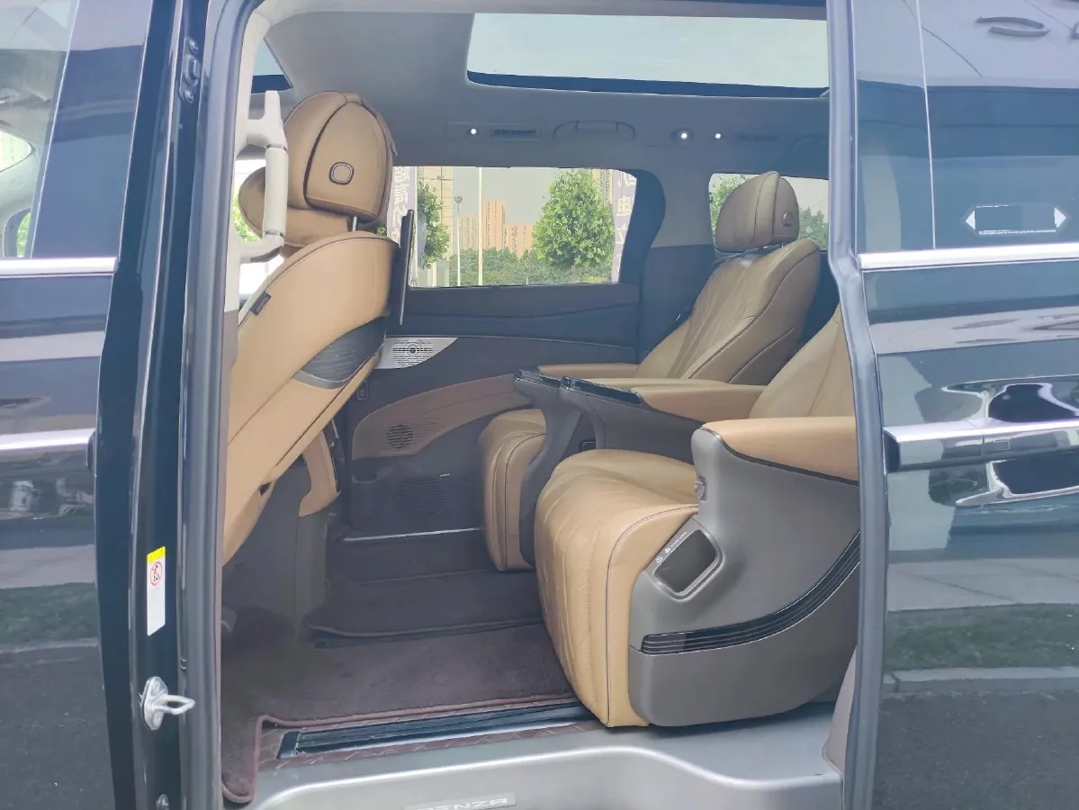 2022 Honda Odyssey 2.0L 146HP L4 E-CVT Hybrid,autocango,china used car exporter,china ev exporter,chinese used car exporter,chinese used ev exporter