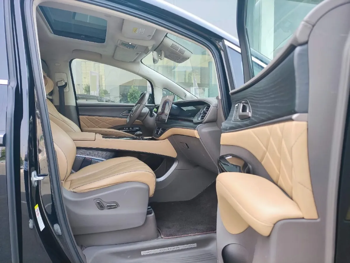 2022 Honda Odyssey 2.0L 146HP L4 E-CVT Hybrid,autocango,china used car exporter,china ev exporter,chinese used car exporter,chinese used ev exporter