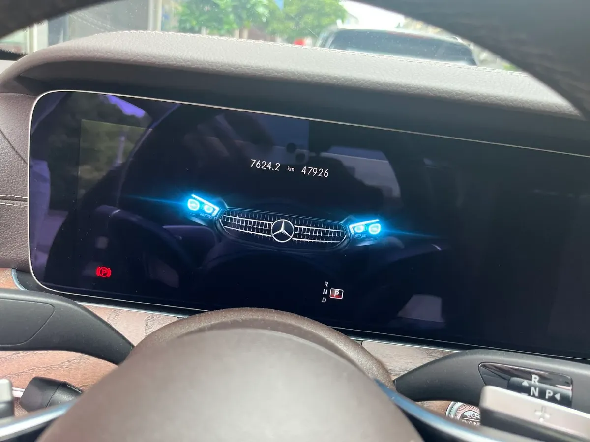 2023 Mercedes-Benz E Class 2.0T 258HP L4 9AT,autocango,china used car exporter,china ev exporter,chinese used car exporter,chinese used ev exporter