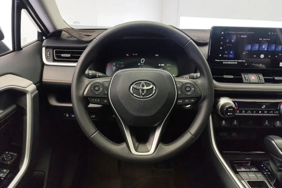 2024 Toyota RAV4 2.0L 171HP L4 CVT,autocango,china used car exporter,china ev exporter,chinese used car exporter,chinese used ev exporter