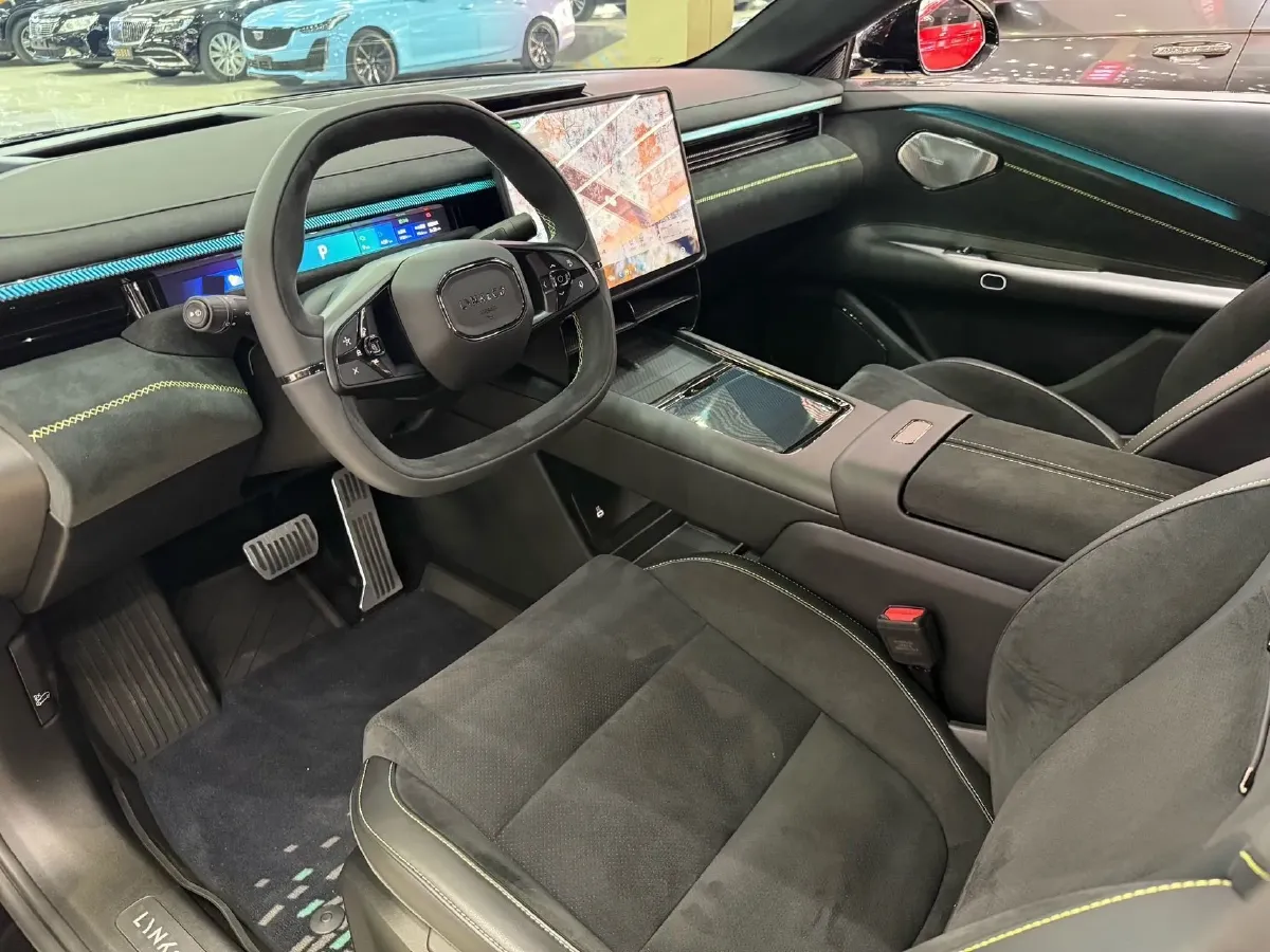2025 LYNK&CO 10 EM-P 1.5T 163HP L4 3DHT PHEV,autocango,china used car exporter,china ev exporter,chinese used car exporter,chinese used ev exporter