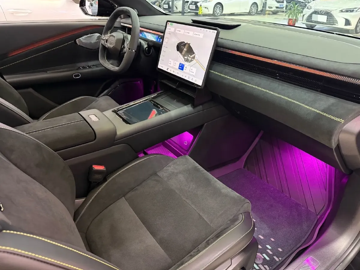 2025 LYNK&CO 10 EM-P 1.5T 163HP L4 3DHT PHEV,autocango,china used car exporter,china ev exporter,chinese used car exporter,chinese used ev exporter