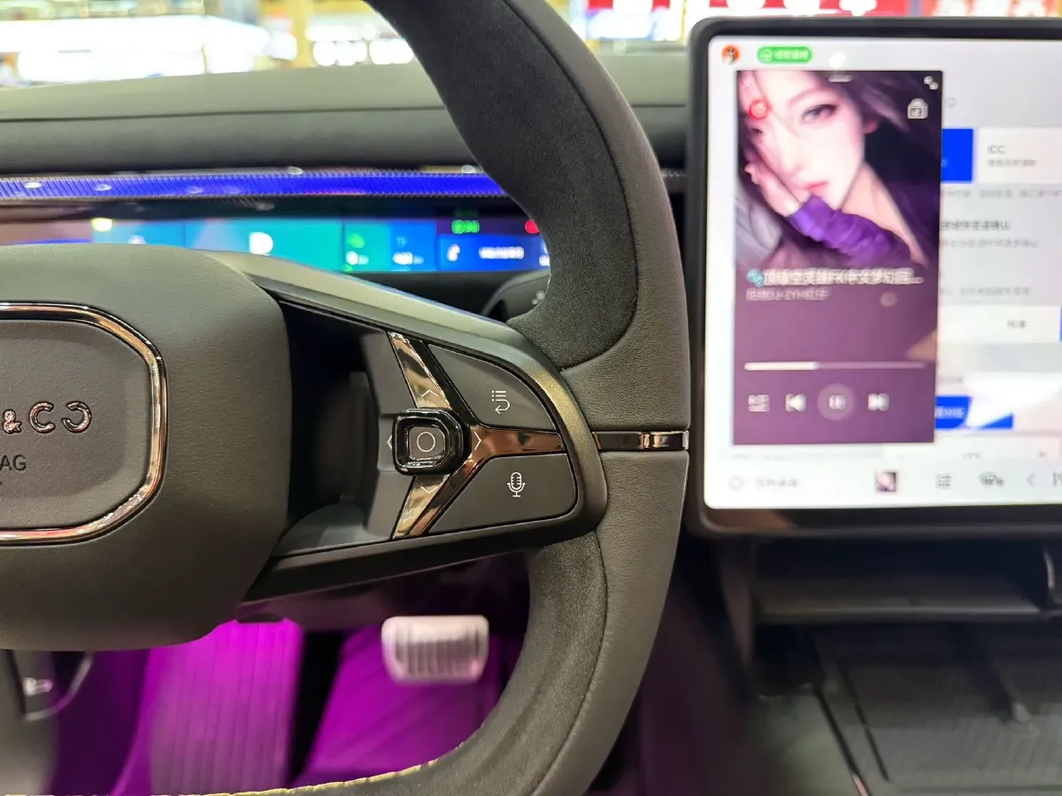 2025 LYNK&CO 10 EM-P 1.5T 163HP L4 3DHT PHEV,autocango,china used car exporter,china ev exporter,chinese used car exporter,chinese used ev exporter