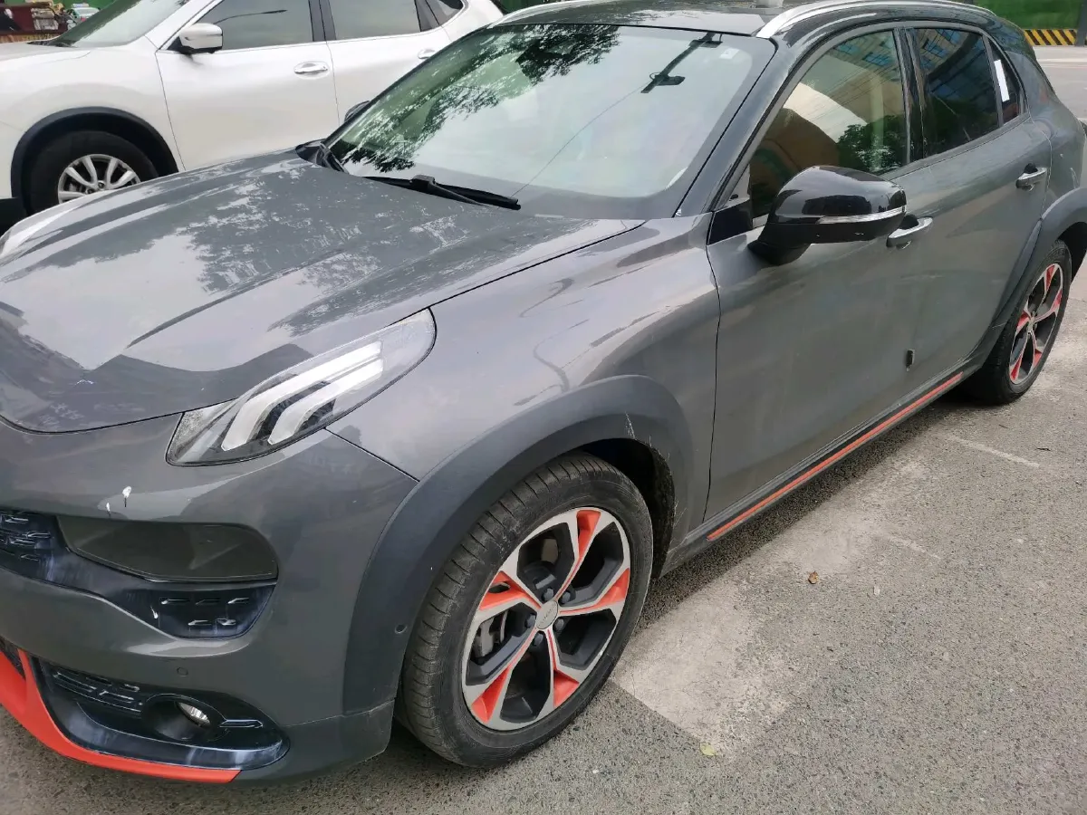 2018 Toyota C-HR 2.0L 171HP L4 CVT,autocango,china used car exporter,china ev exporter,chinese used car exporter,chinese used ev exporter