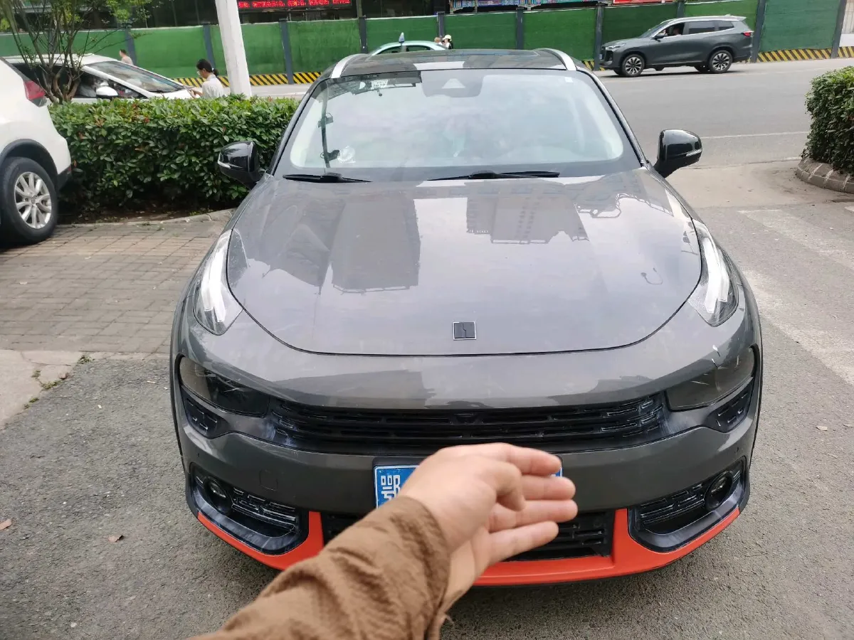 2018 Toyota C-HR 2.0L 171HP L4 CVT,autocango,china used car exporter,china ev exporter,chinese used car exporter,chinese used ev exporter