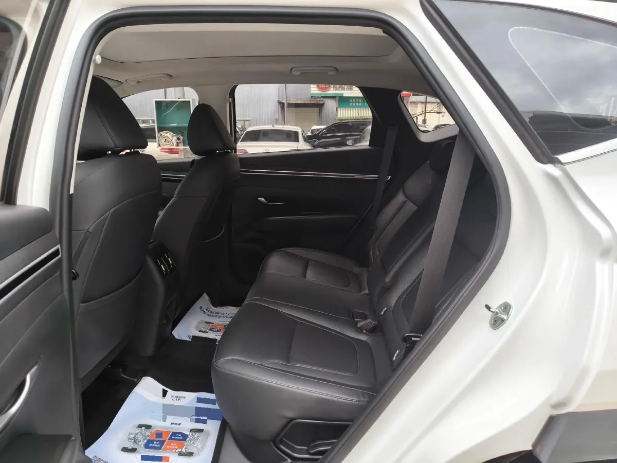 2021 Hyundai Tucson 1.5T 200HP L4 7DCT,autocango,china used car exporter,china ev exporter,chinese used car exporter,chinese used ev exporter