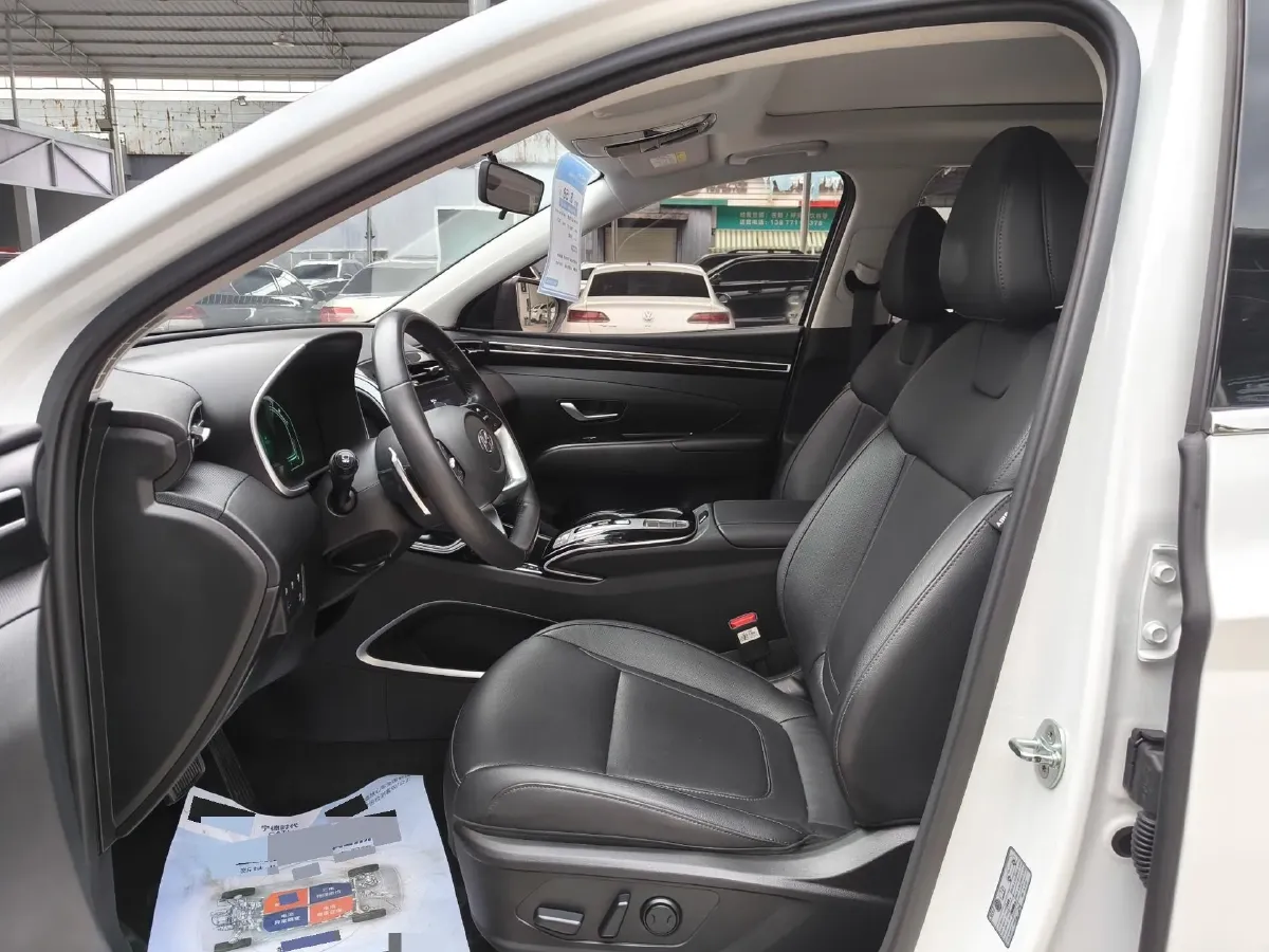 2021 Hyundai Tucson 1.5T 200HP L4 7DCT,autocango,china used car exporter,china ev exporter,chinese used car exporter,chinese used ev exporter