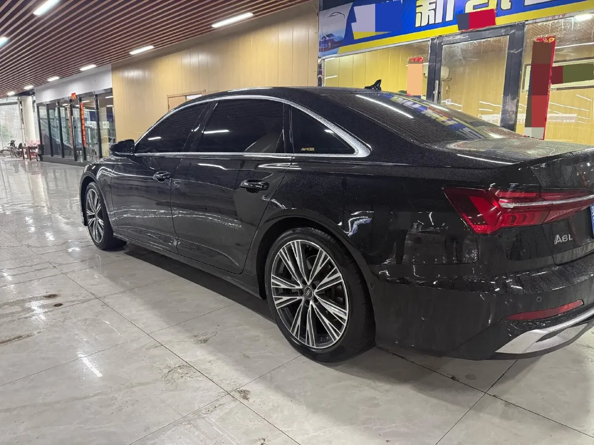 2024 Audi A6L 2.0T 245HP L4 7DCT,autocango,china used car exporter,china ev exporter,chinese used car exporter,chinese used ev exporter