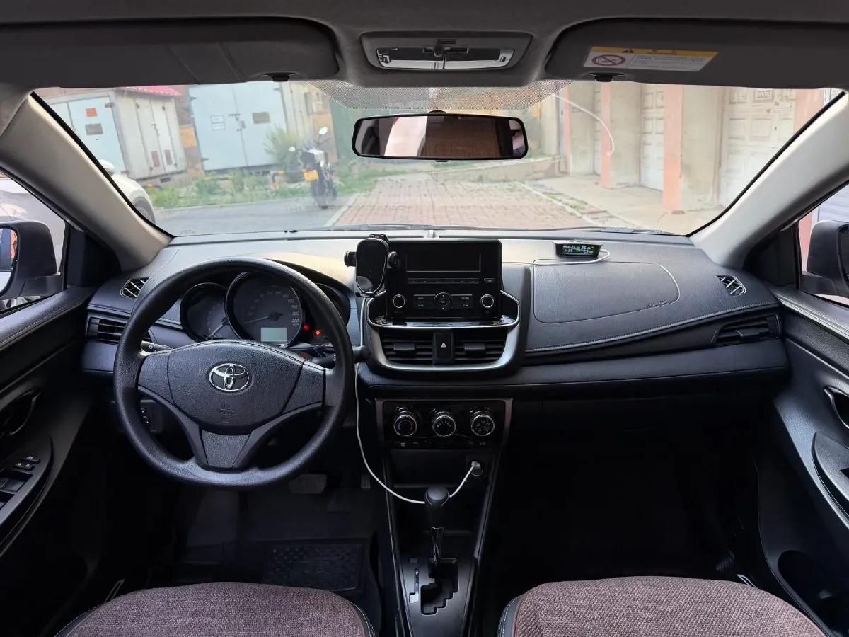2020 Toyota Yaris L 1.5L 110HP L4 CVT,autocango,china used car exporter,china ev exporter,chinese used car exporter,chinese used ev exporter